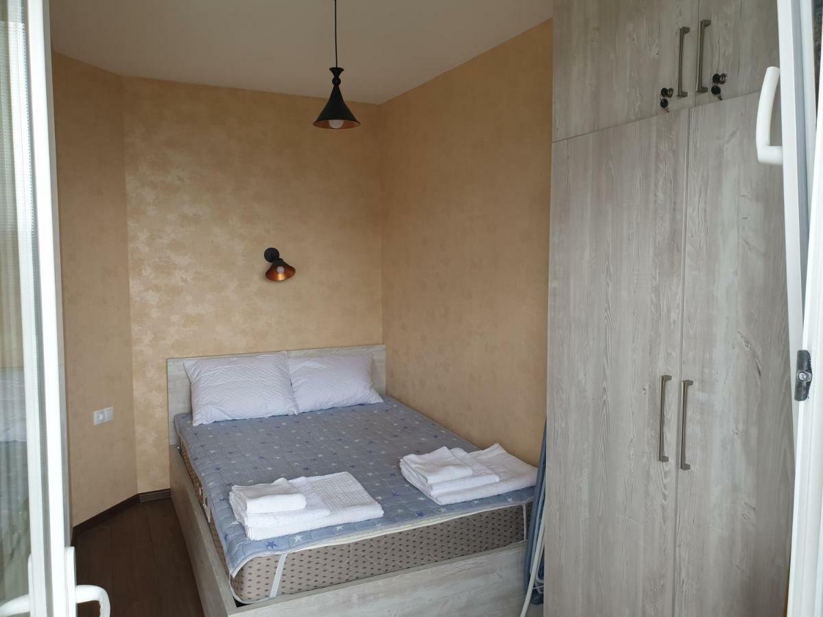 Apartment Near The Beach Batumi-Gonio Exterior photo